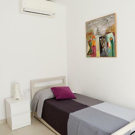 13 Village Apartments Mellieha Bagian luar foto